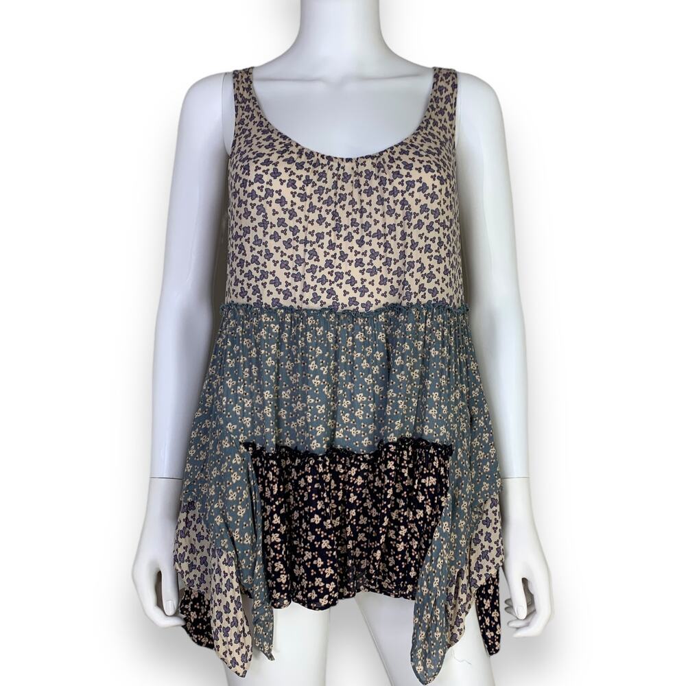 Edme & Esyllte Boho Top Size 4 Floral Tiered Rayon Hankerchief Hem Festival Tank